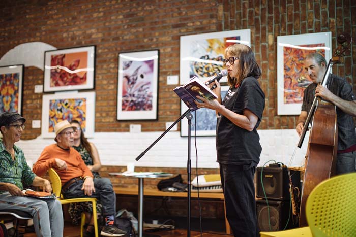 Lisa Summers Reads at Keller CoWork. Photo by Michael Woolsey.